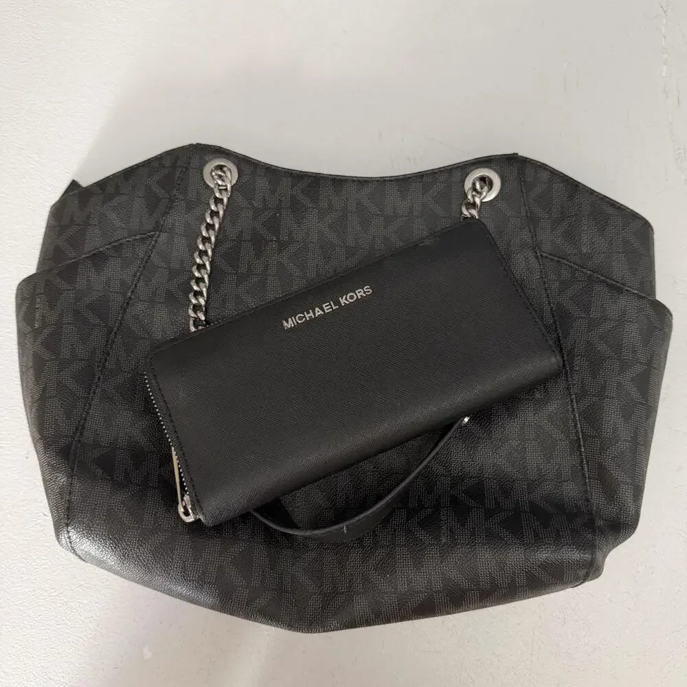 Michael Kors Shoulder Bag Womens Large Black Logo PVC Chain Tote Zip Wallet